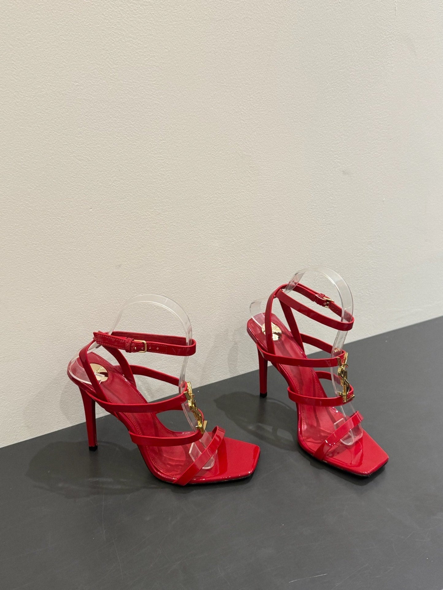 YSL SINGLE-STRAP HEELED SANDALS 25S IN RED LAMBSKIN - 35