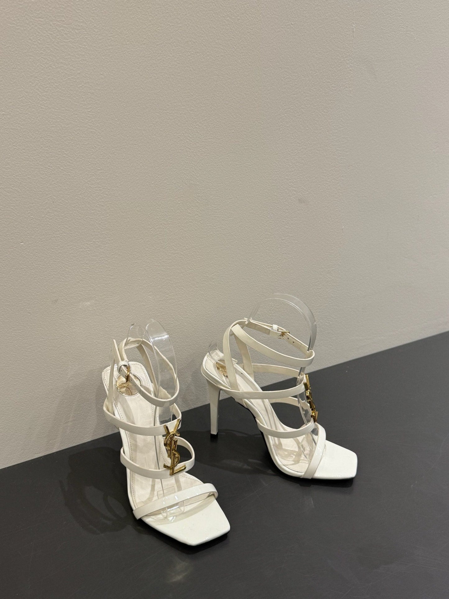 YSL SINGLE-STRAP HEELED SANDALS 25S IN WHITE LAMBSKIN - 35
