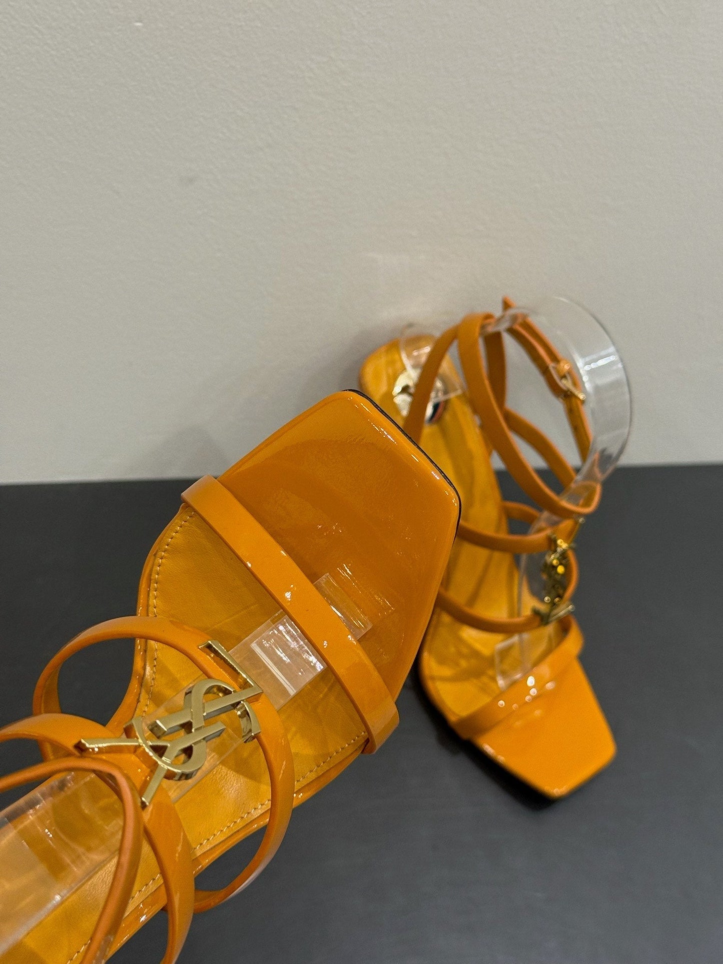 YSL SINGLE-STRAP HEELED SANDALS 25S IN DARK ORANGE LAMBSKIN - 35