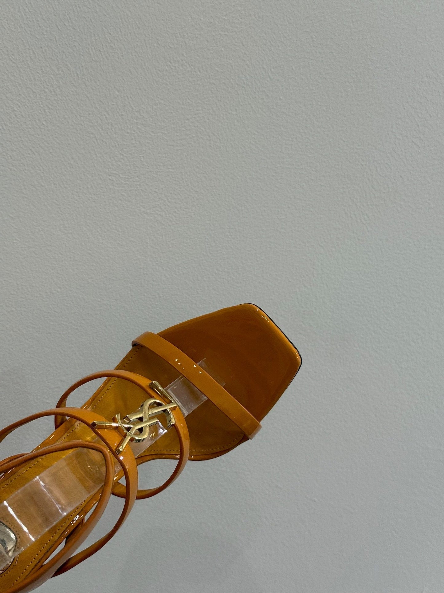 YSL SINGLE-STRAP HEELED SANDALS 25S IN DARK ORANGE LAMBSKIN - 35