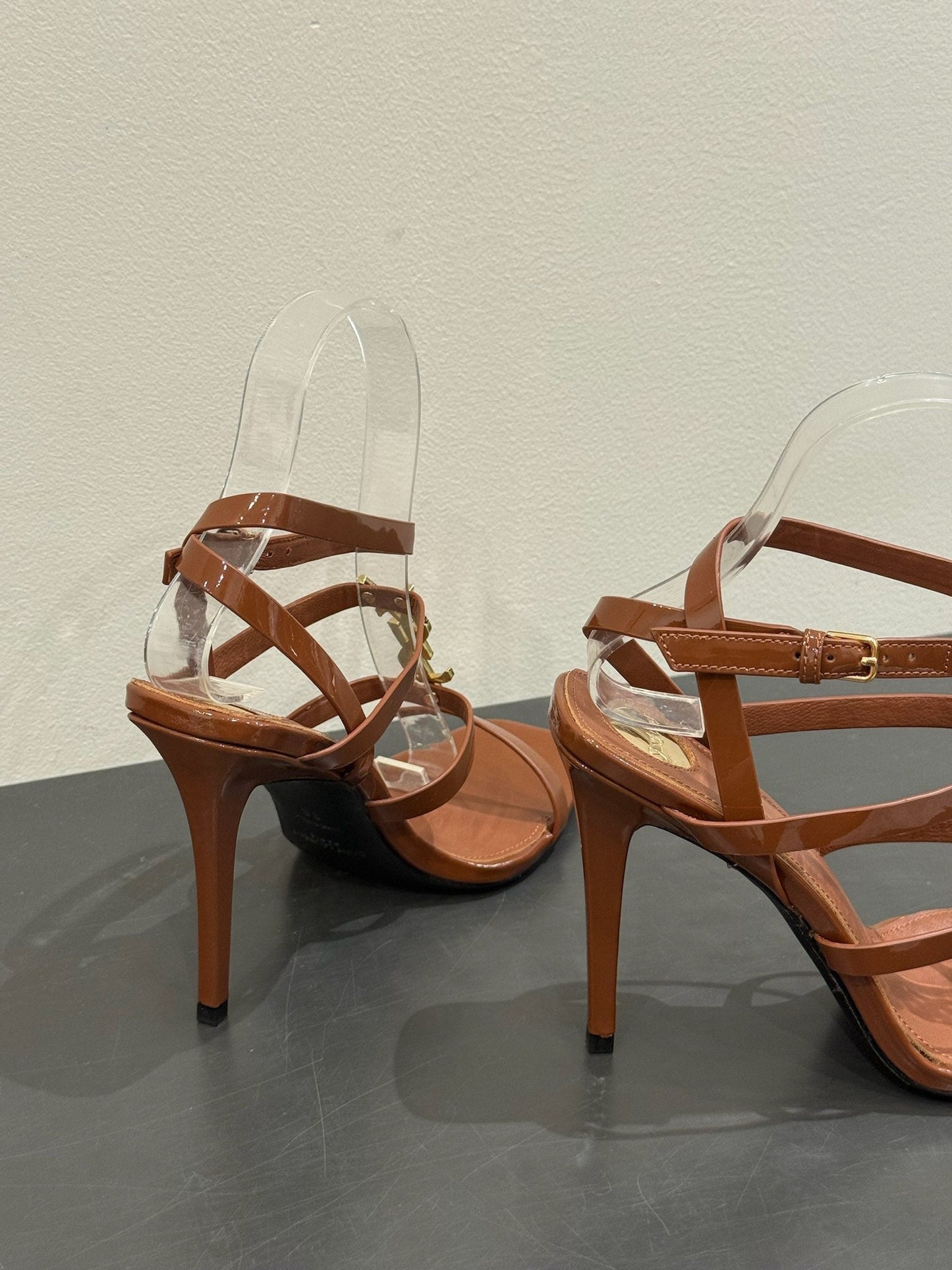 YSL SINGLE-STRAP HEELED SANDALS 25S IN BROWN LAMBSKIN - 35