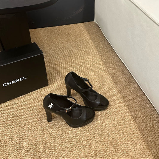 БОСОНІЖКИ-МЕРІ ДЖЕЙН CHANEL 26S З ЧОРНОЇ ТЕЛЯЧОЇ ШКІРИ З МИСКОМ КОНТРАСТНОГО КОЛЬОРУ