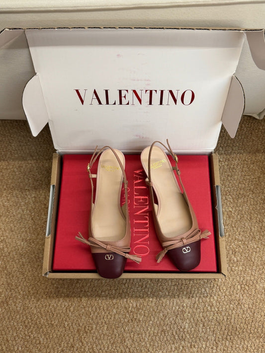 БОСОНІЖКИ VALENTINO 26S НА ВИСОКИХ ПІДБОРАХ ІЗ КОРИЧНЕВОЇ ТЕЛЯЧОЇ ШКІРИ З РЕМІНЦЕМ НА П'ЯТІ