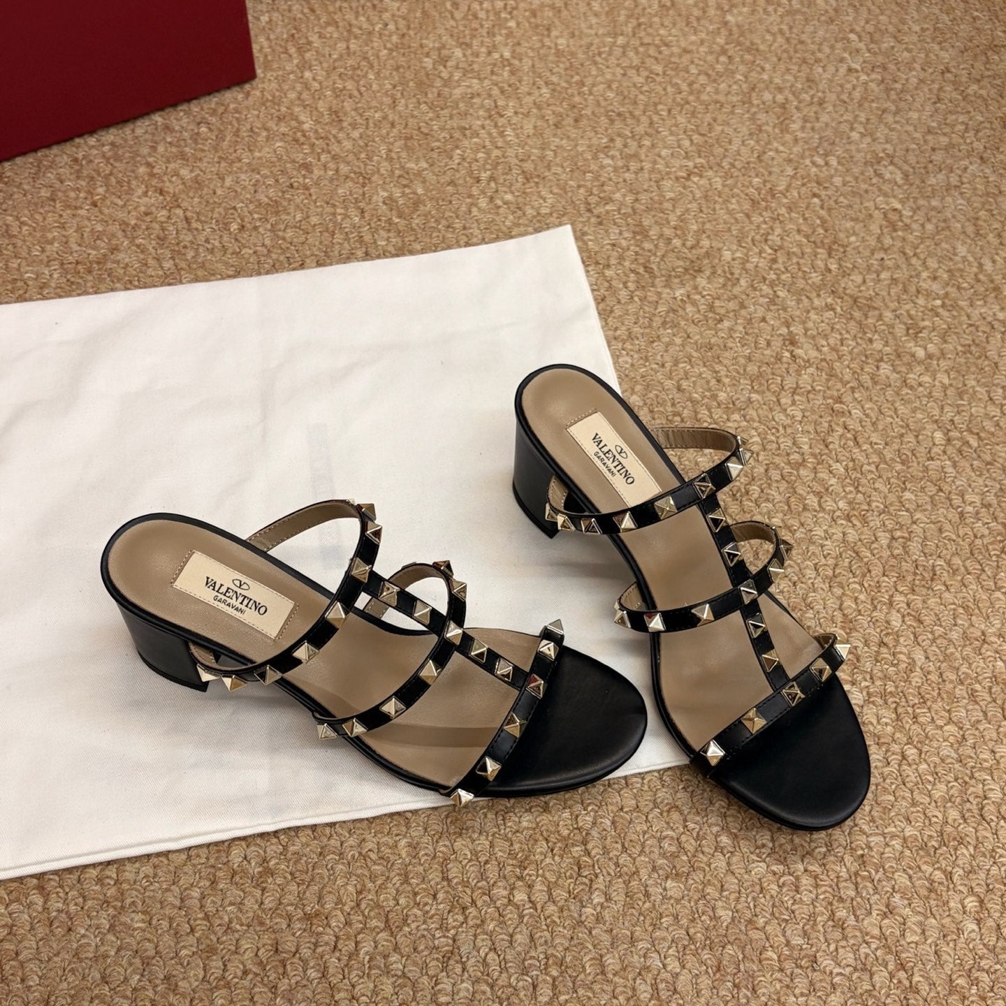 VALENTINO 26S ROCKSTUD HIGH HEEL SANDALS IN BLACK CALFSKIN