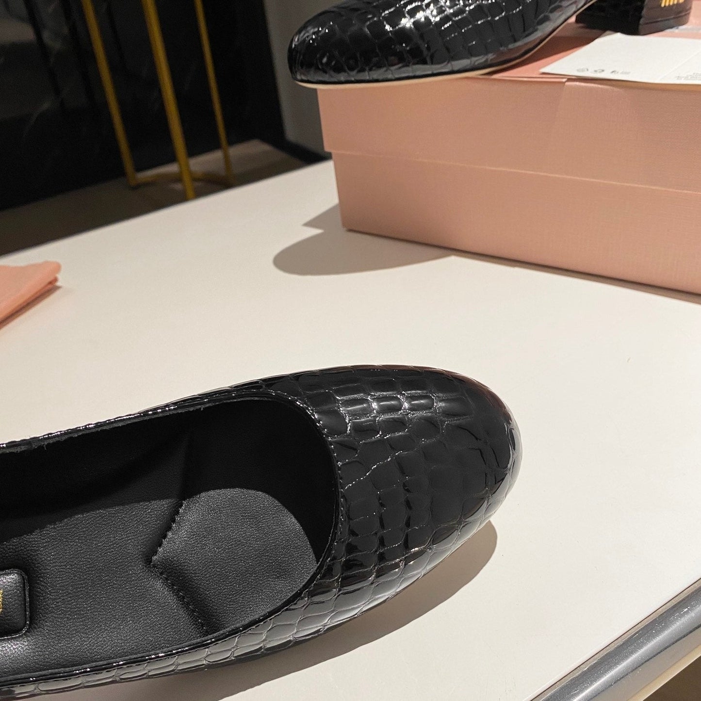 MARY JANE SHOES CLASSIC AND UNIQUE BLACK SHEEPSKIN - 35
