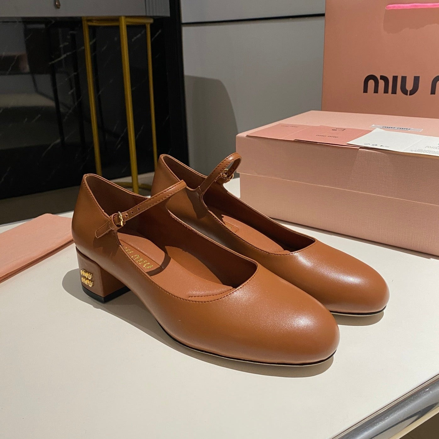 MARY JANE SHOES CLASSIC CARAMEL COLOR SHEEPSKIN - 35