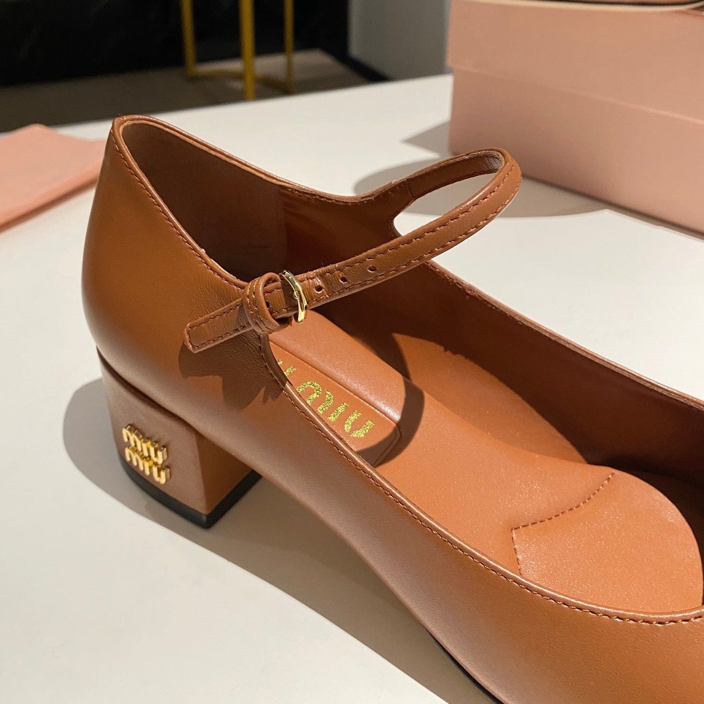 MARY JANE SHOES CLASSIC CARAMEL COLOR SHEEPSKIN - 35