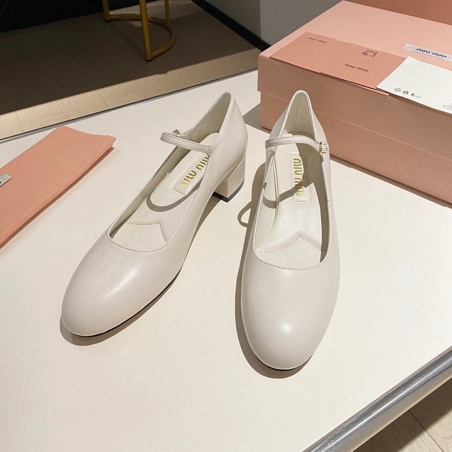 MARY JANE SHOES CLASSIC WHITE SHEEPSKIN - 35