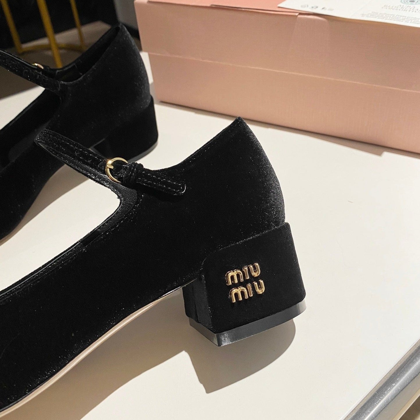 MARY JANE SHOES CLASSIC BLACK SUEDE - 35