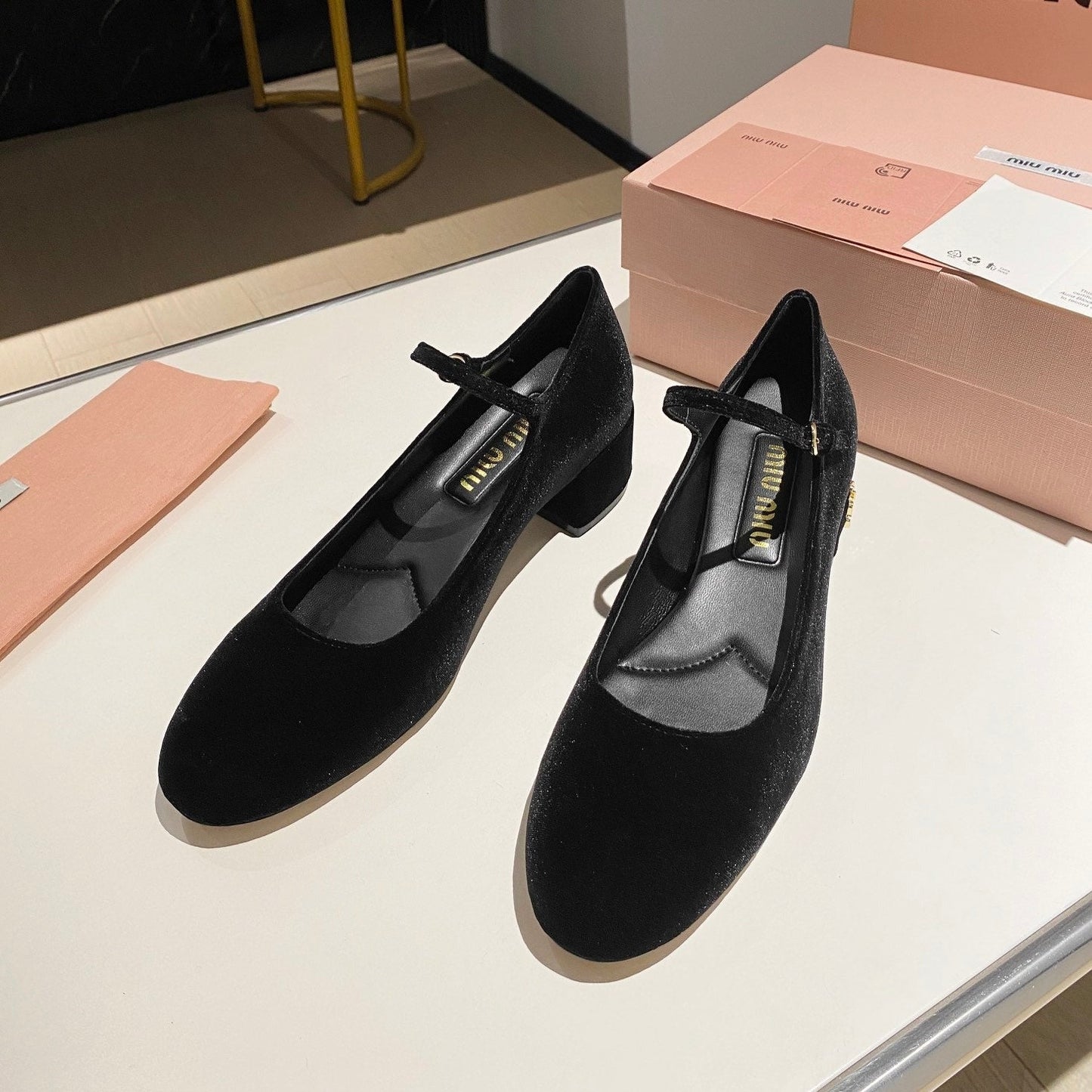 MARY JANE SHOES CLASSIC BLACK SUEDE - 35