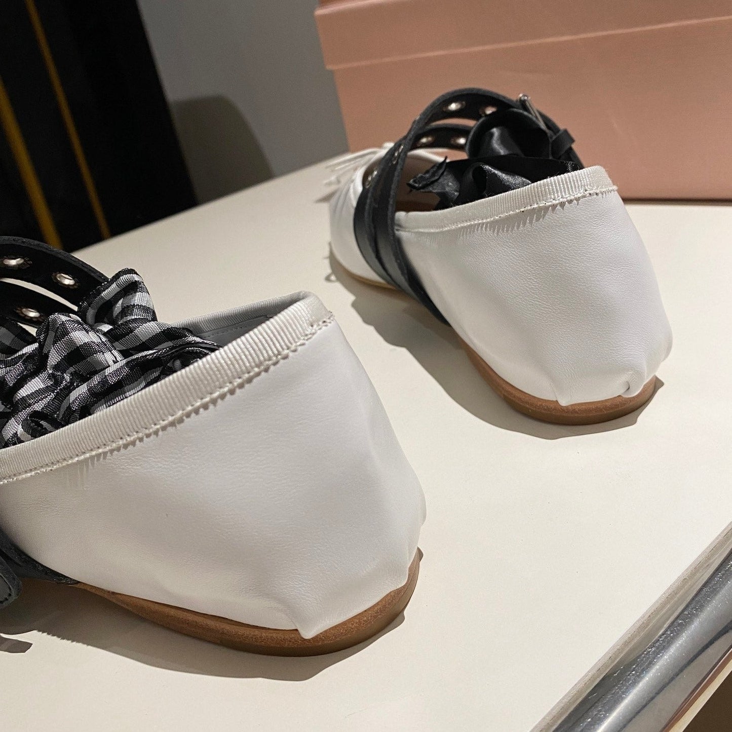 BALLET FLAT SHOES WHITE LAMBSKIN WITH UNIQUE BLACK STRAPS - 35