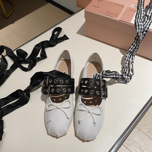 BALLET FLAT SHOES WHITE LAMBSKIN WITH UNIQUE BLACK STRAPS - 35