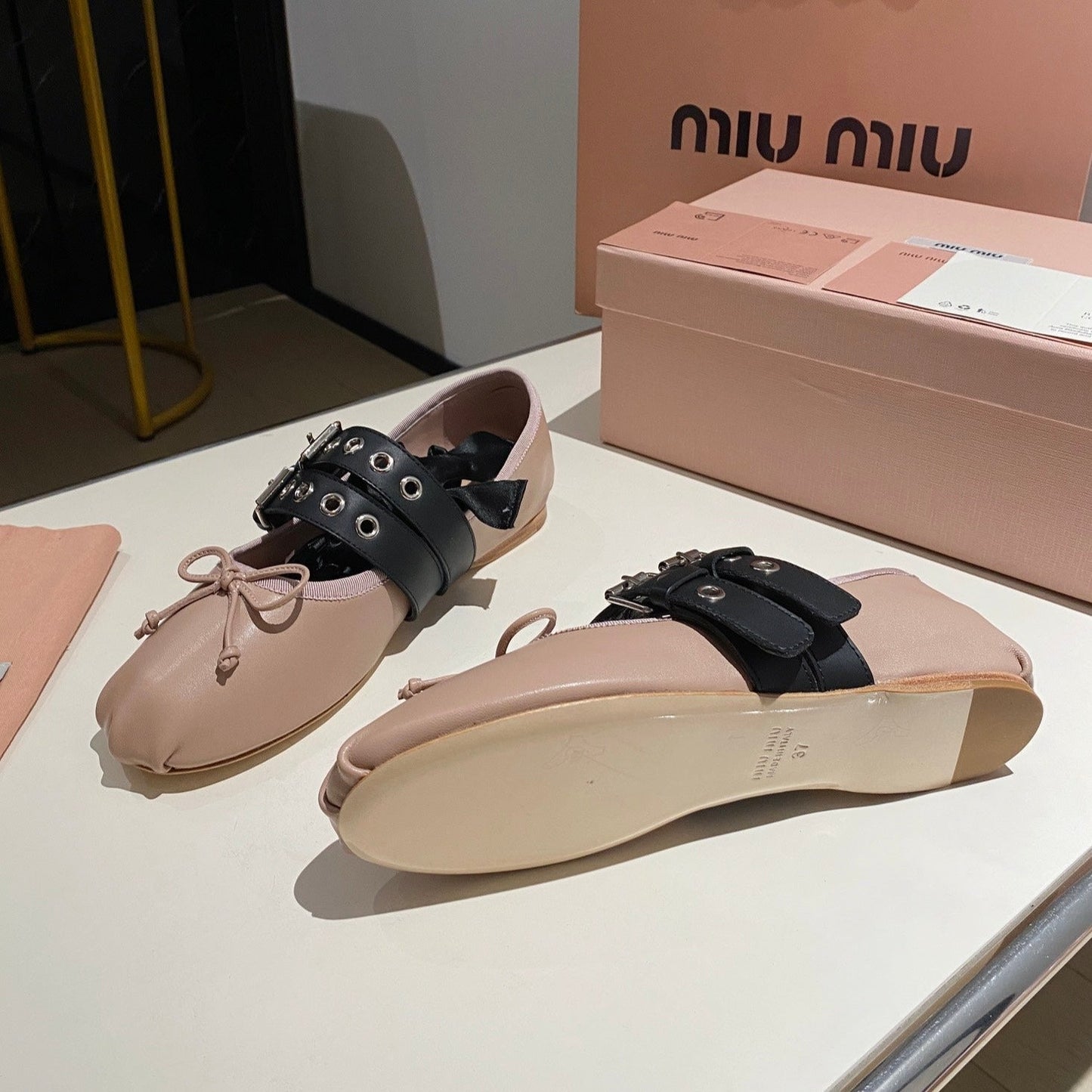 BALLET FLAT SHOES PINK NUDE LAMBSKIN WITH UNIQUE BLACK STRAPS - 35
