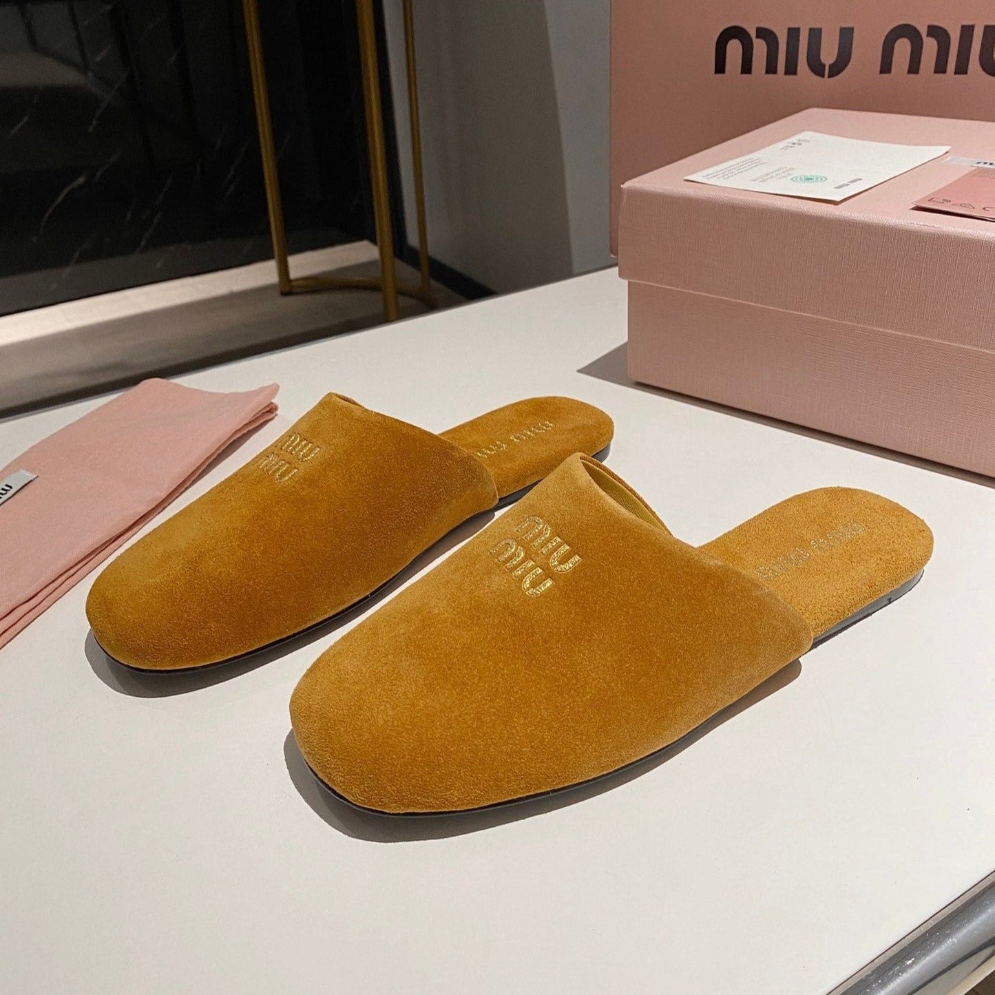 MULES SLIPPERS RETRO AMBER COLOR SUEDE - 34