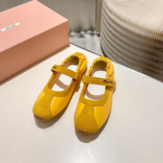 Балетки MIUMIU 26S RUCHES NAPPA зі шкіри наппа, замші та текстилю, жовті