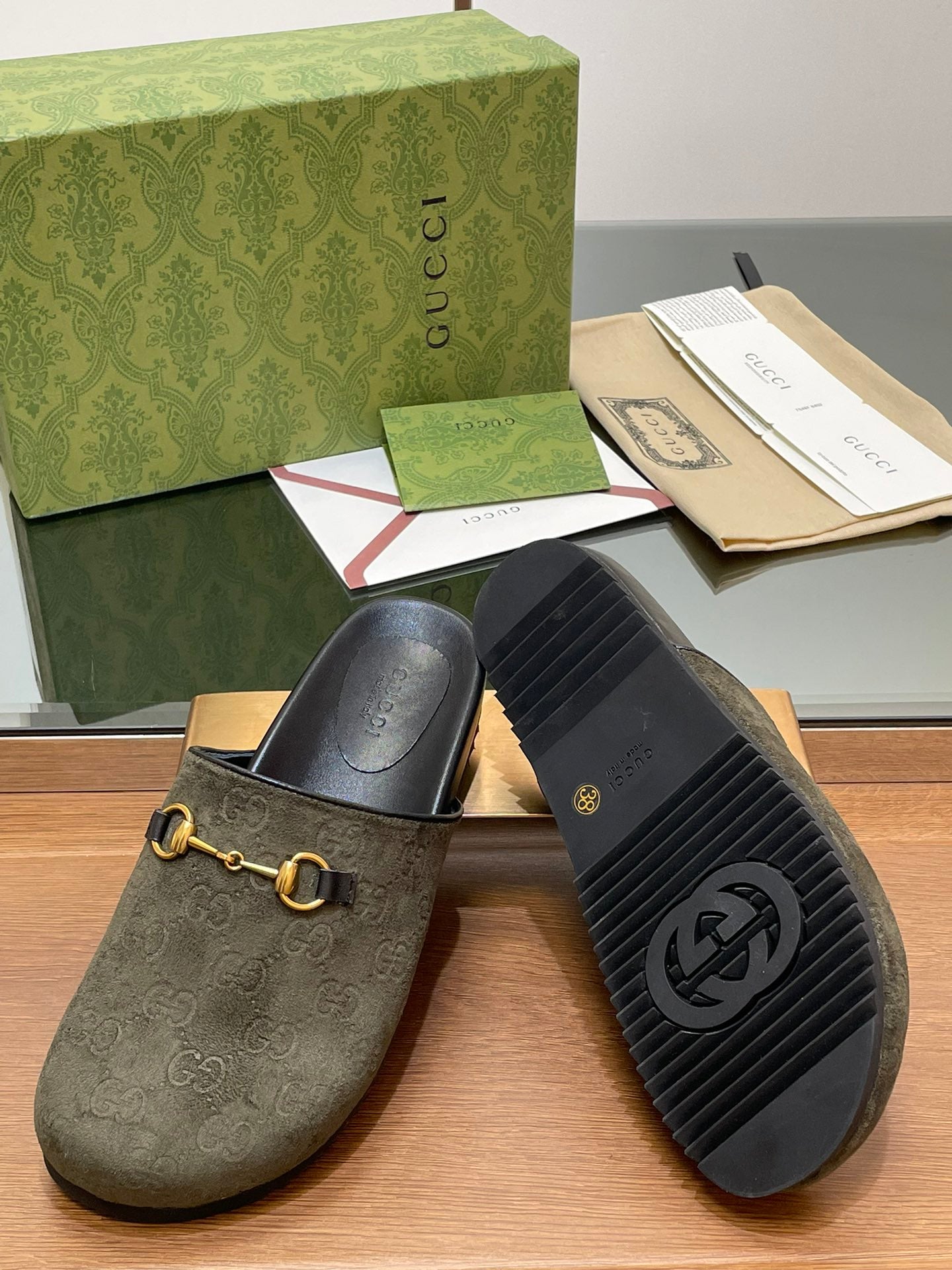 GG HORSEBIT MULE IN KHAKI GREEN EMBOSSED SUEDE AND SHEEPSKIN LINING - 35