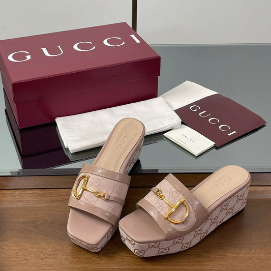 HIGH 6.3 CM WEDGE SANDALS IN DUSTY PINK CALFSKIN AND FABRIC - 35