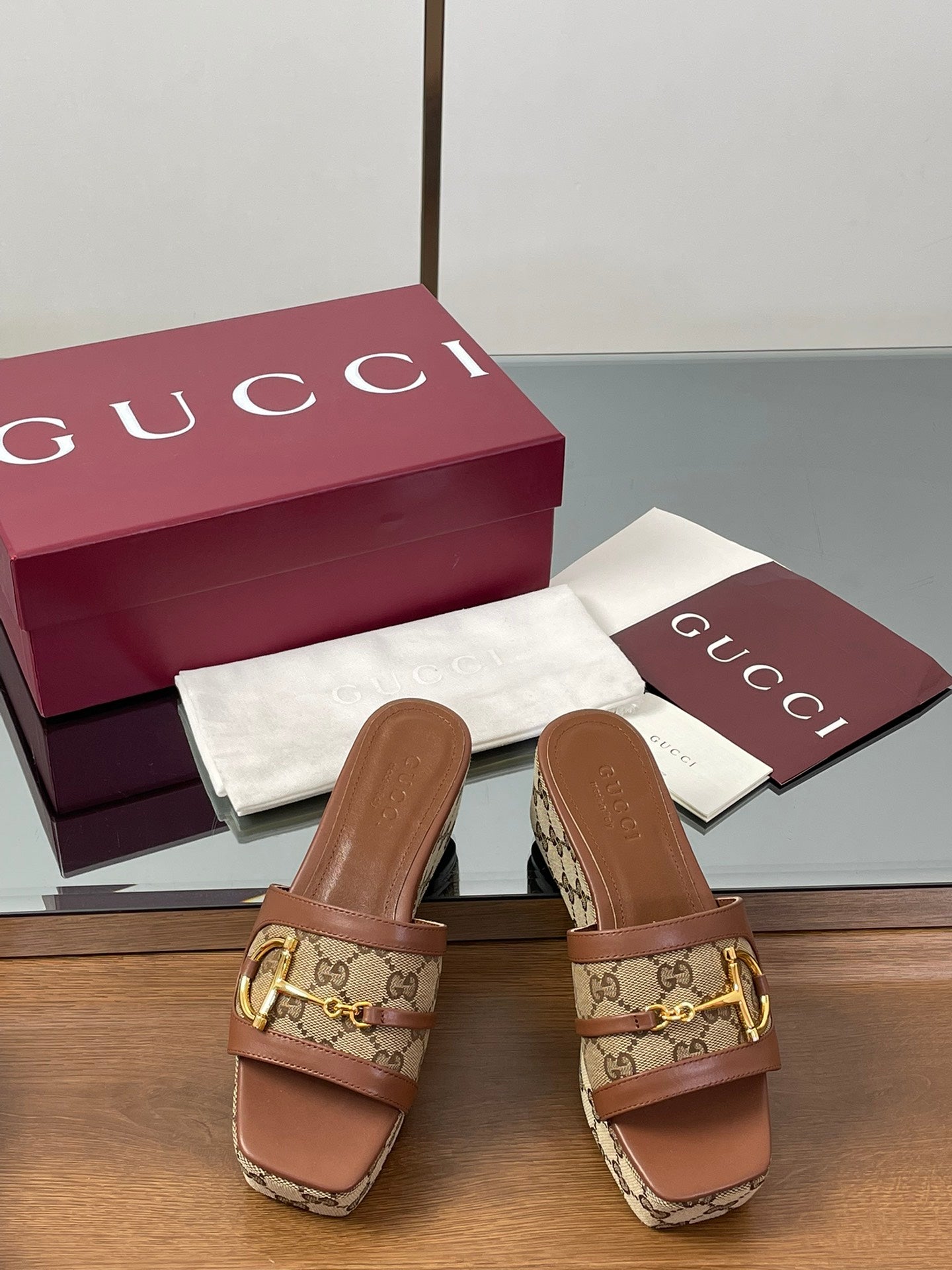 HIGH 6.3 CM WEDGE SANDALS IN BROWN CALFSKIN AND FABRIC - 35