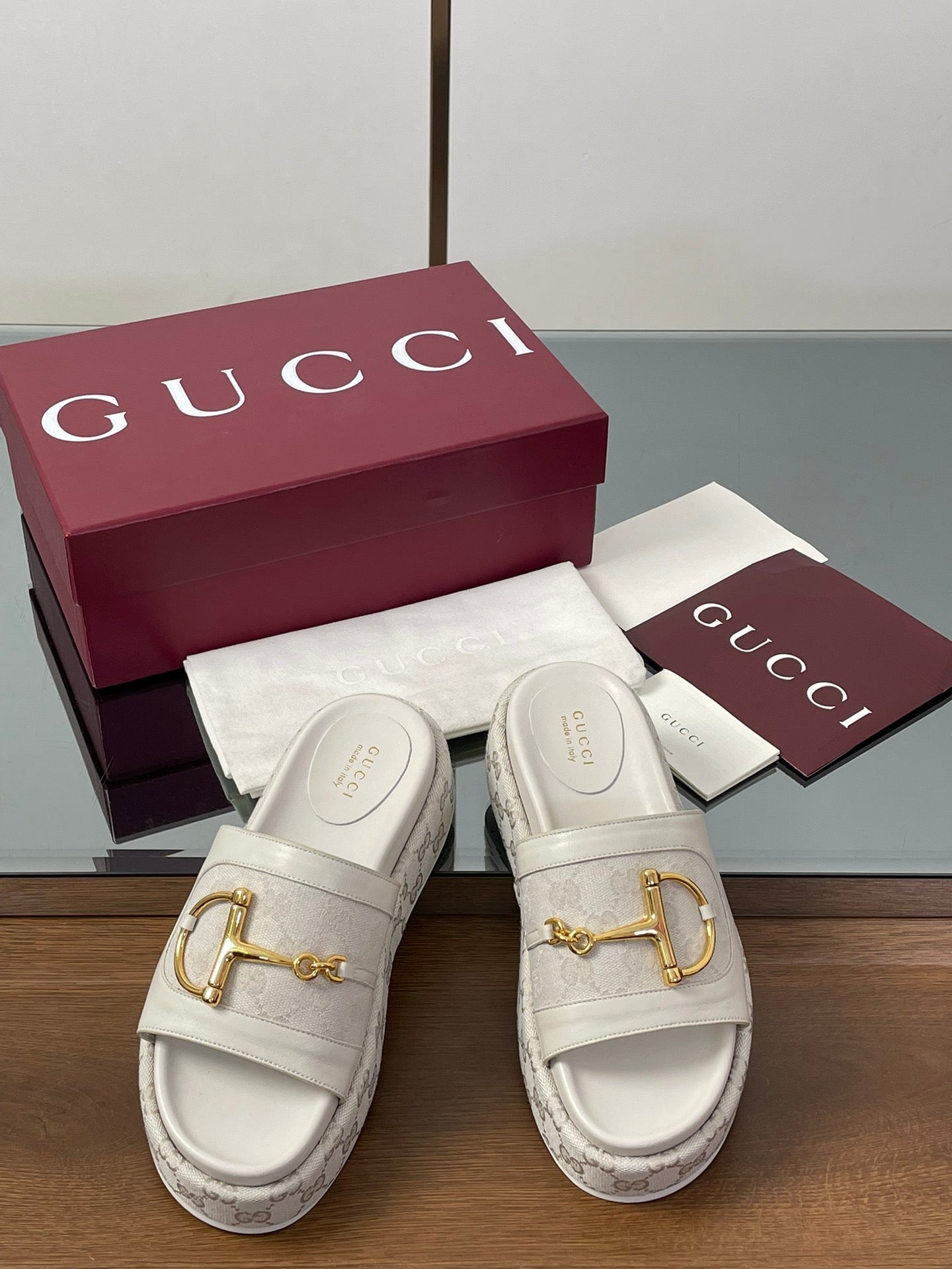 HIGH 5.5 CM WEDGE SANDALS IN CREAM WHITE CALFSKIN AND FABRIC - 35