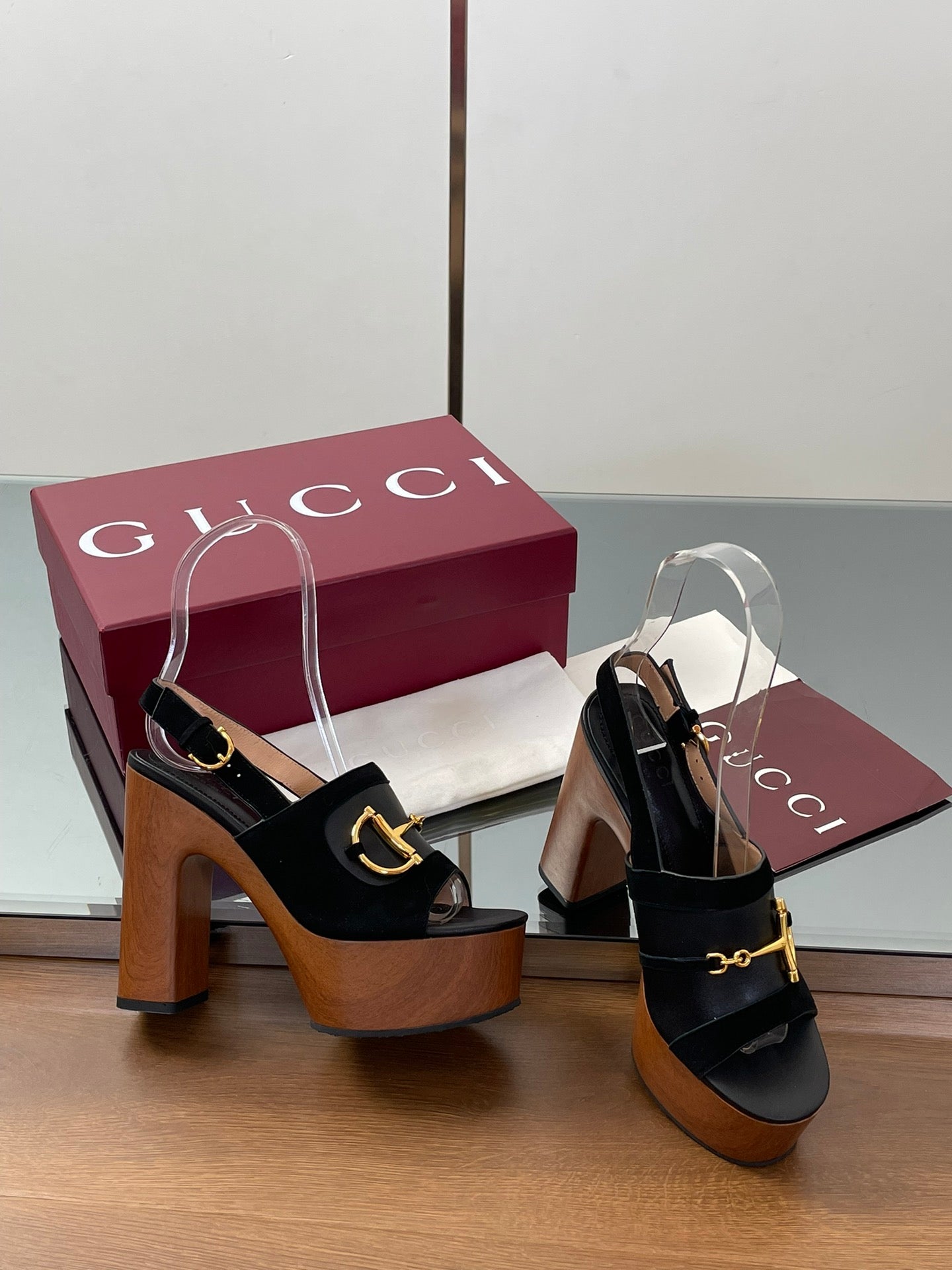HIGH HEEL SANDALS 13 CM IN BLACK CALFSKIN MIX SUEDUE GOLD HARDWARE - 35
