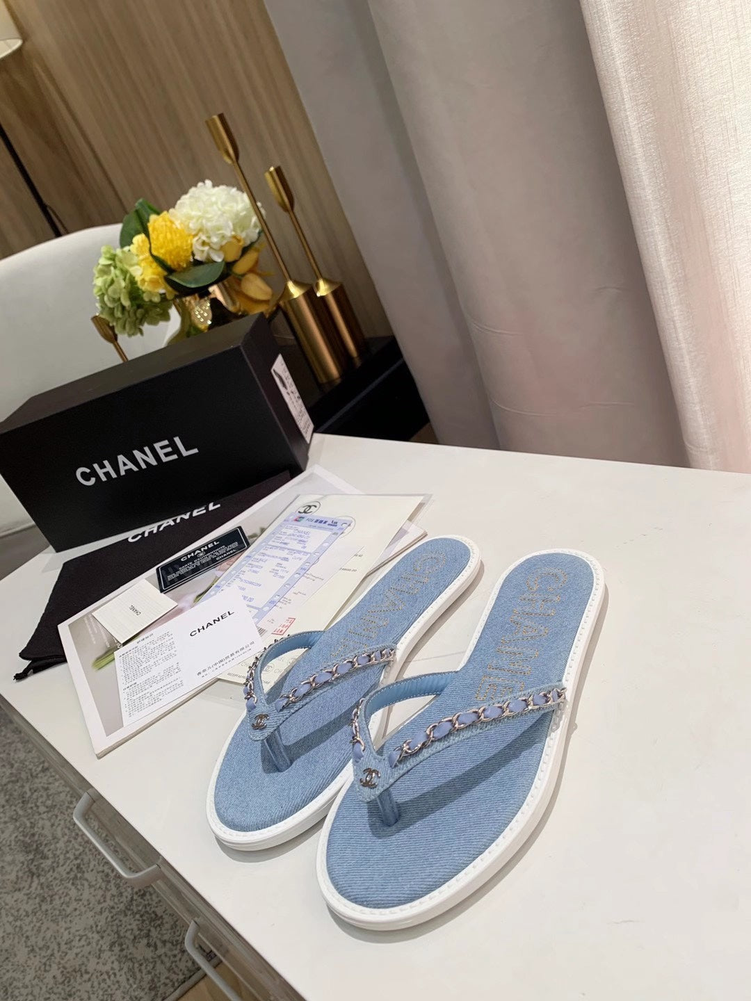 THONG SLIPPERS IN LIGHT BLUE DENIM - 35