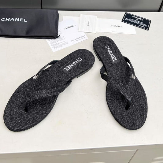 THONG SLIPPERS IN BLACK DENIM - 35