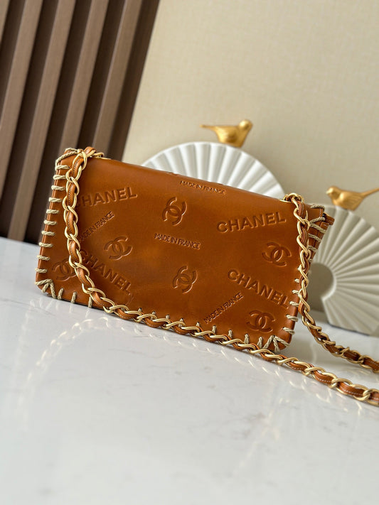 СУМКА CHANEL 25S FLAP BAG 34 З КОРИЧНЕВОЇ ТЕЛЯЧОЇ ШКІРИ ІЗ ЗОЛОТОЮ ФУРНІТУРОЮ