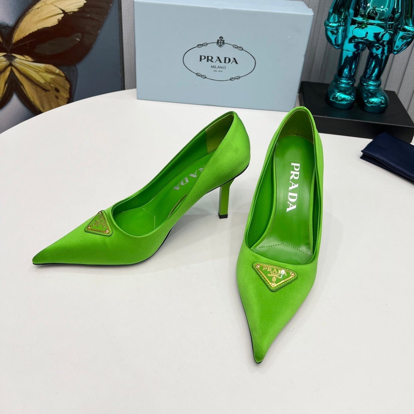 HIGH-HEEL PUMPS IN THYME GREEN SATIN - 34