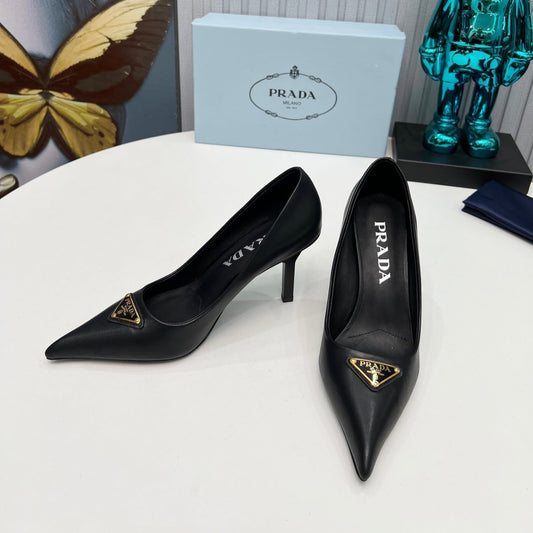 HIGH-HEEL PUMPS IN BLACK SHEEPSKIN - 34