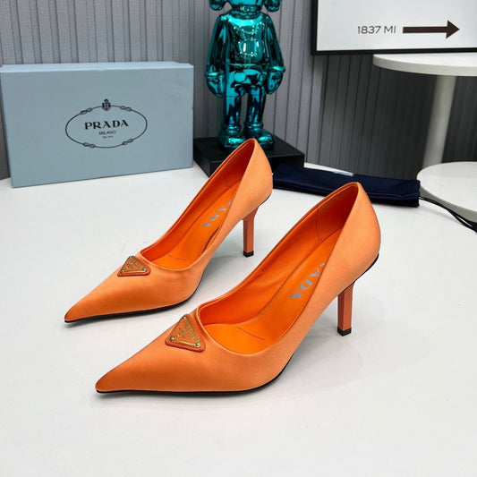 HIGH-HEEL PUMPS IN PUMPSKIN ORANGE SATIN - 34