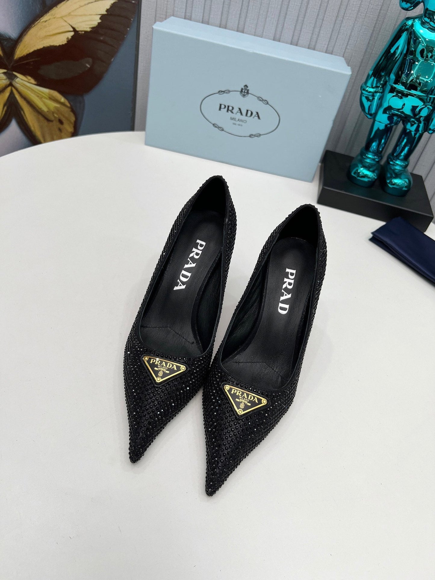 CRYSTAL HIGH-HEEL PUMPS IN BLACK SATIN WITH TRIANGLE LOGO - 34