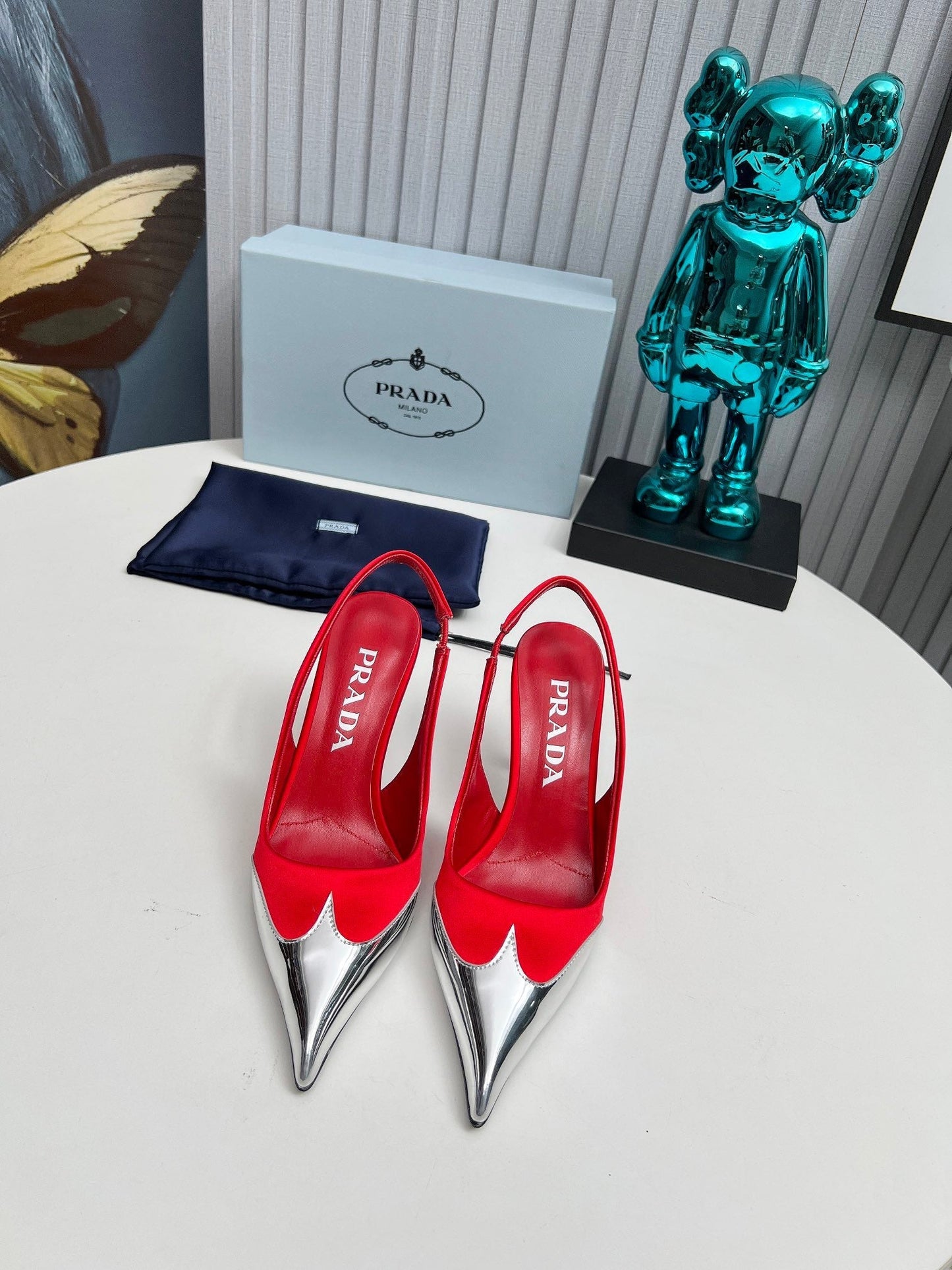 HIGH SLING BACK PUMPS IN SILVER MIX RED SATIN - 35