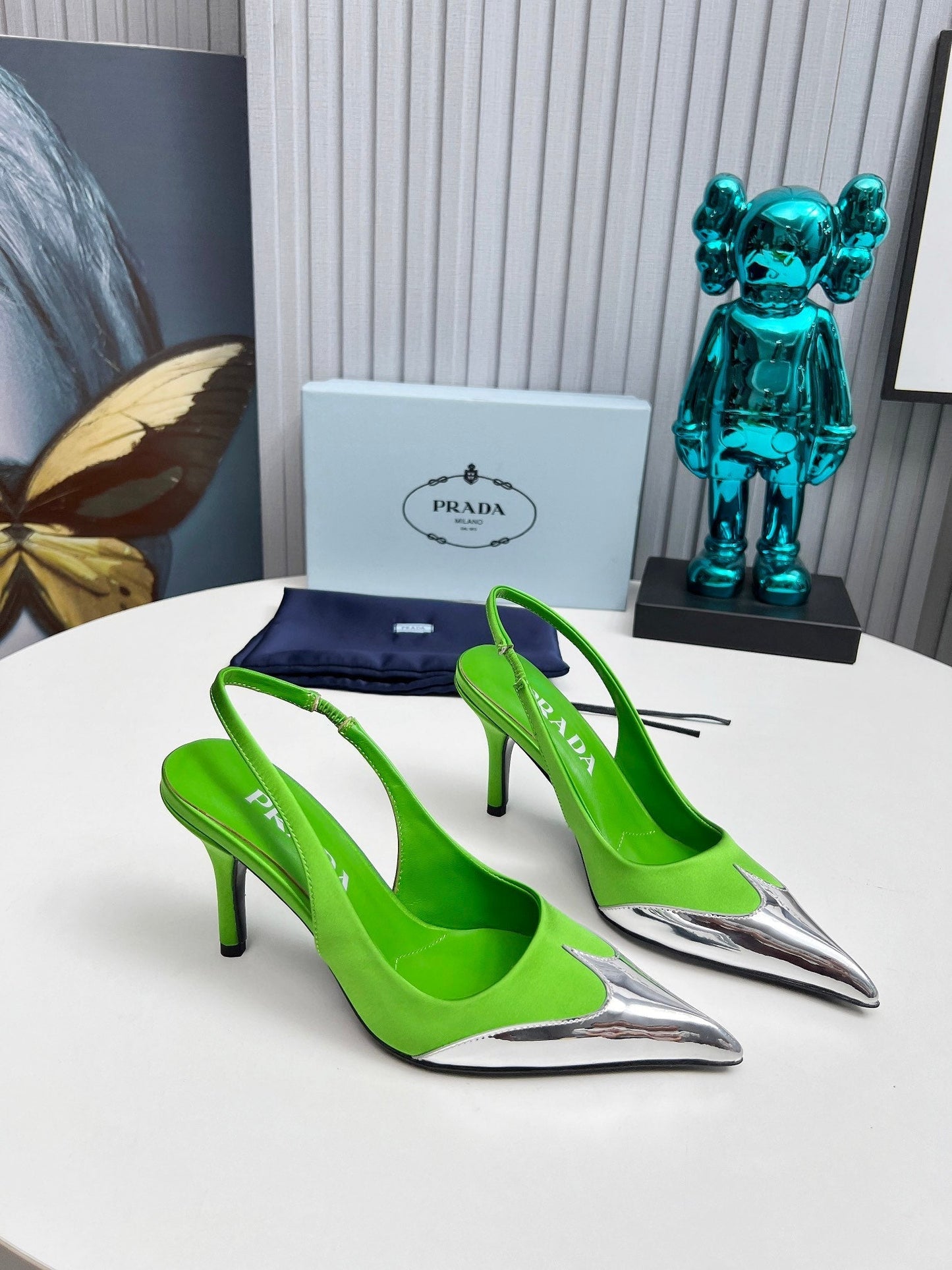 HIGH SLING BACK PUMPS IN SILVER MIX LIME GREEN SATIN - 35