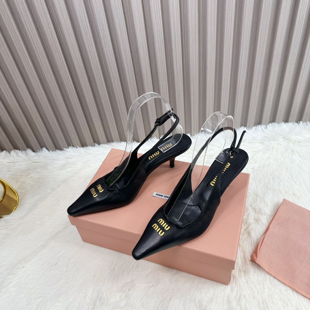 POINTED-TOE SLINGBACK IN BLACK LAMBSKIN - 34