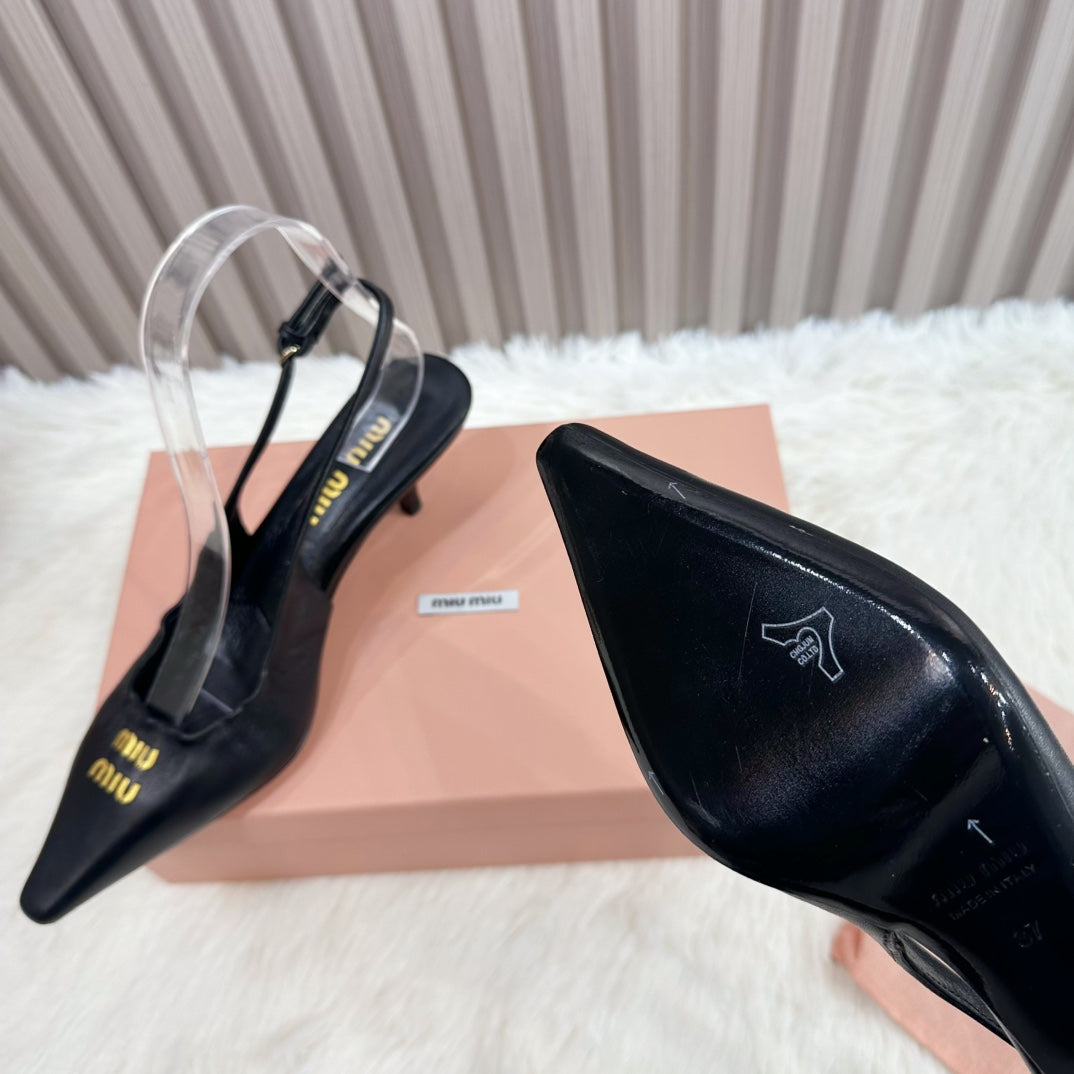 POINTED-TOE SLINGBACK IN BLACK LAMBSKIN - 34
