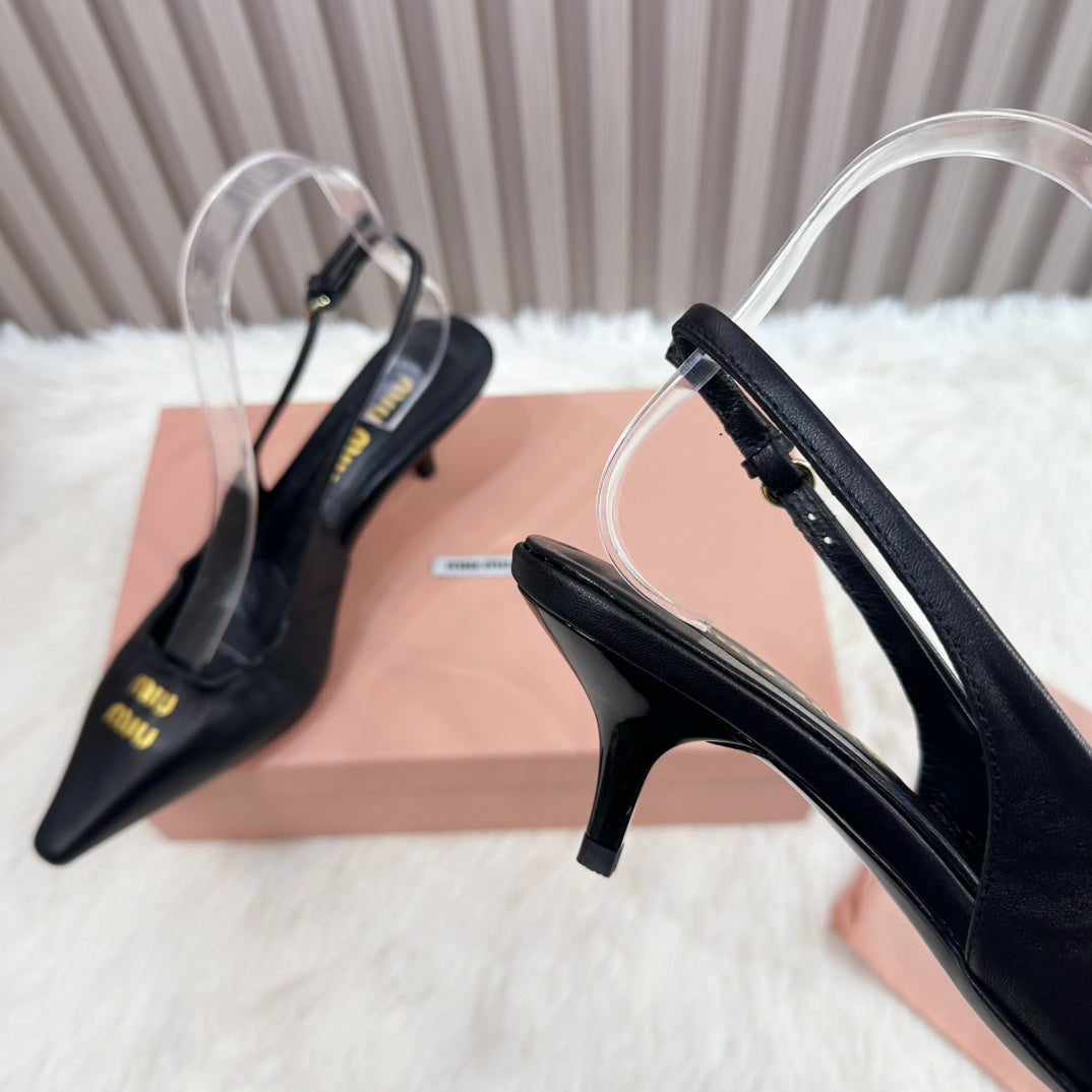 POINTED-TOE SLINGBACK IN BLACK LAMBSKIN - 34
