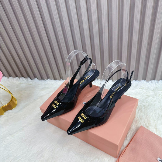 POINTED-TOE SLINGBACK IN BLACK GLOSSY CALFSKIN - 34