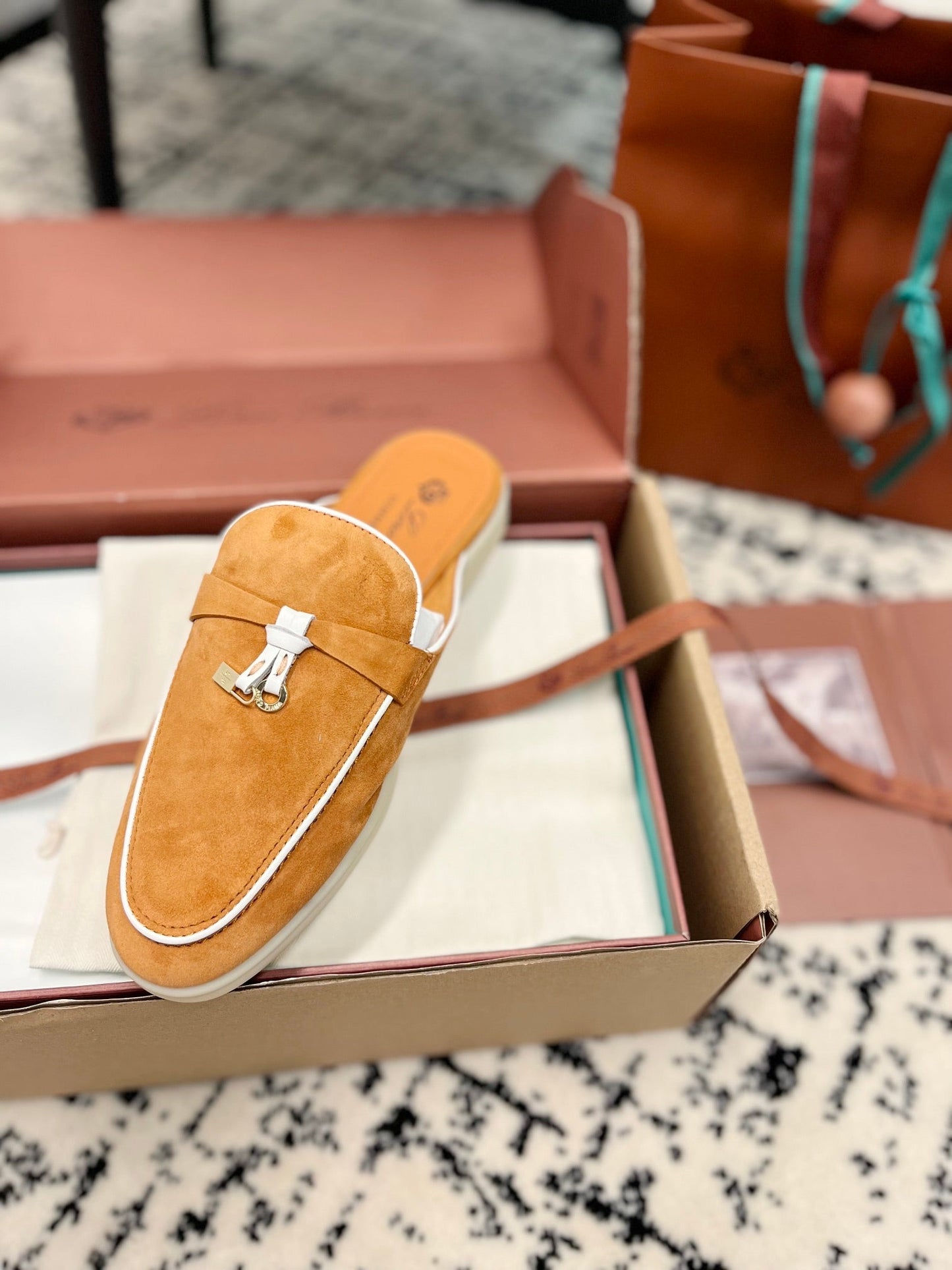 Loro Piana Salmon White Suede Charms Walk Flat Mules - 35