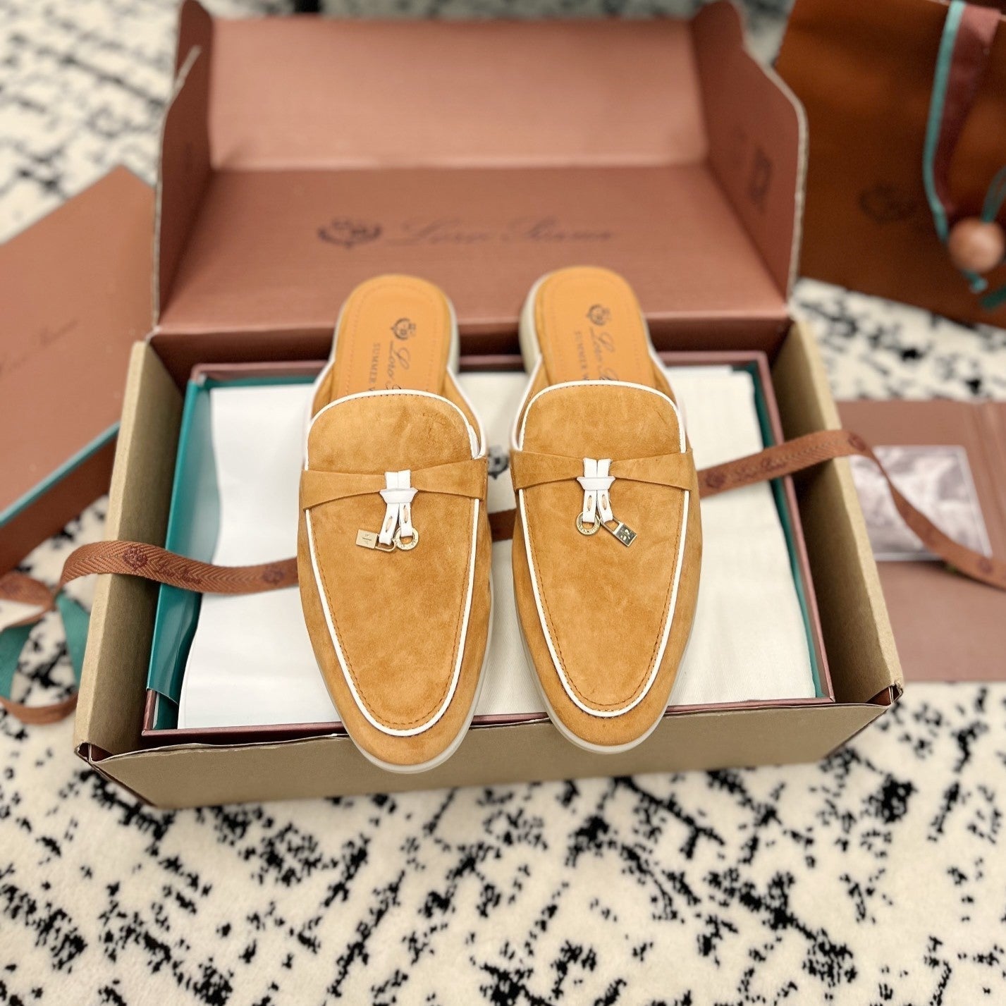 Loro Piana Salmon White Suede Charms Walk Flat Mules - 35