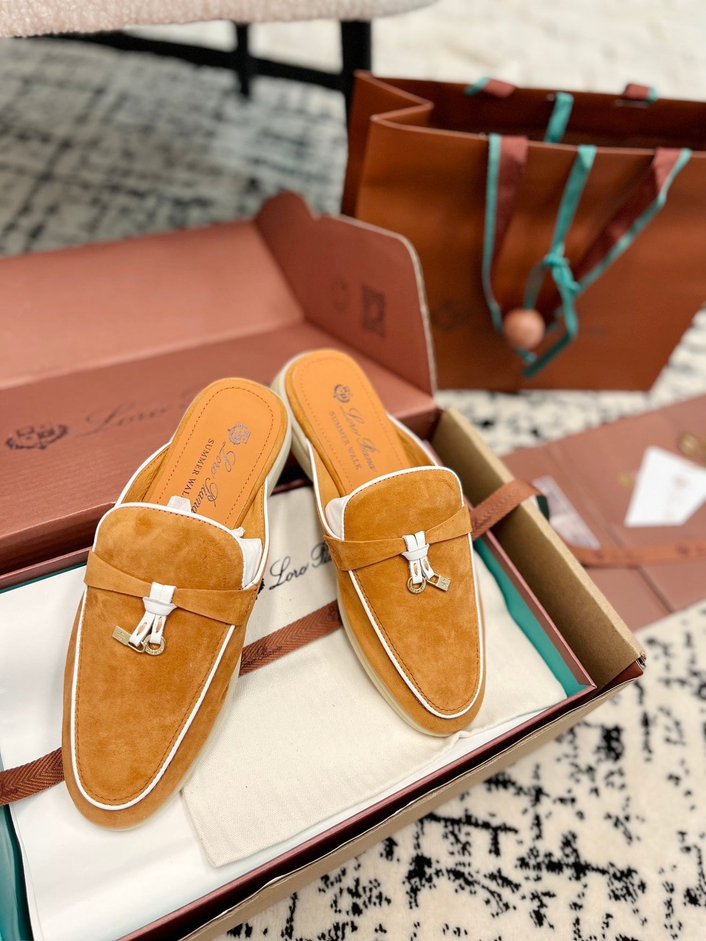 Loro Piana Salmon White Suede Charms Walk Flat Mules - 35