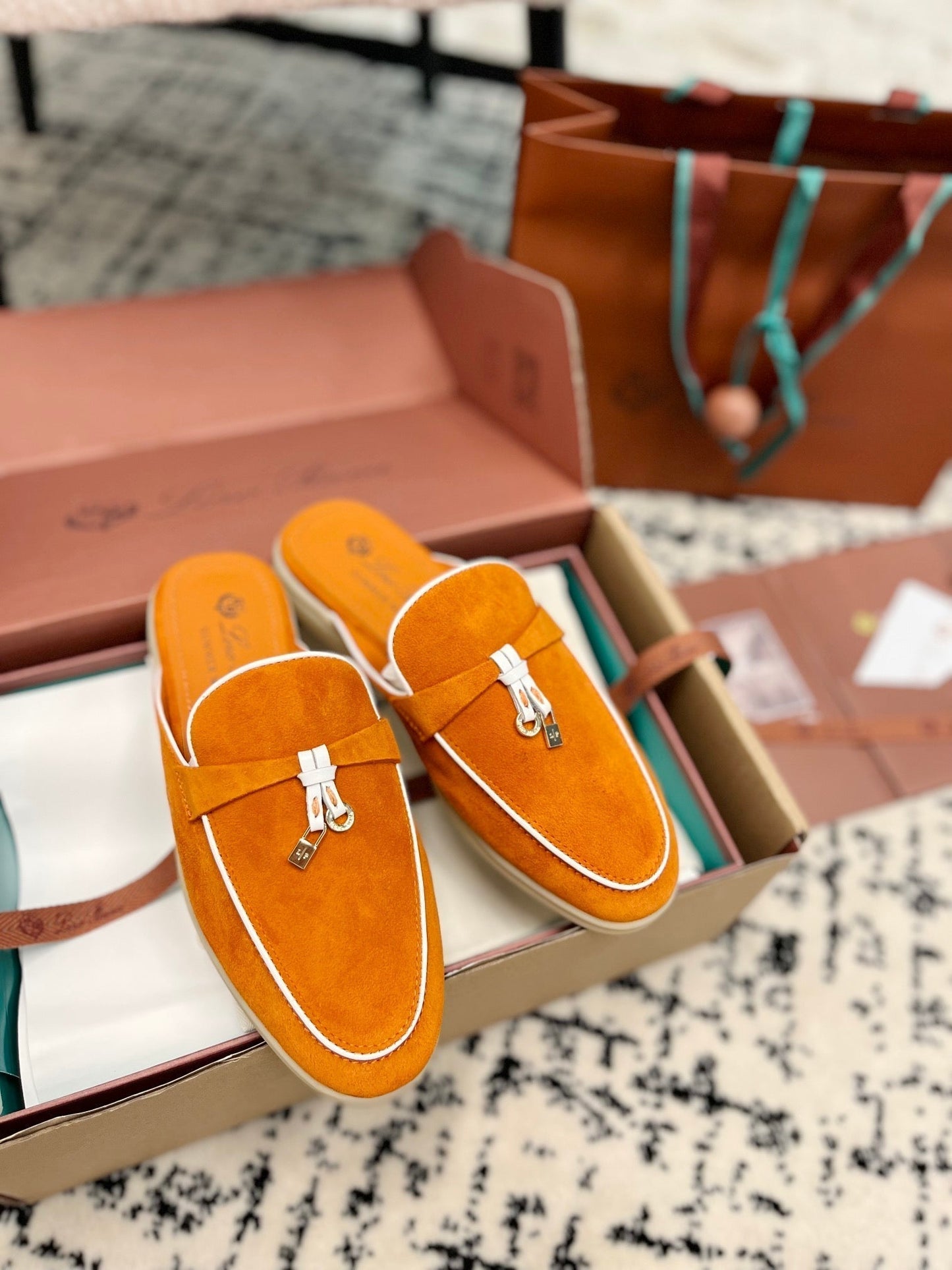 Loro Piana Carrot White Suede Charms Walk Flat Mules - 35