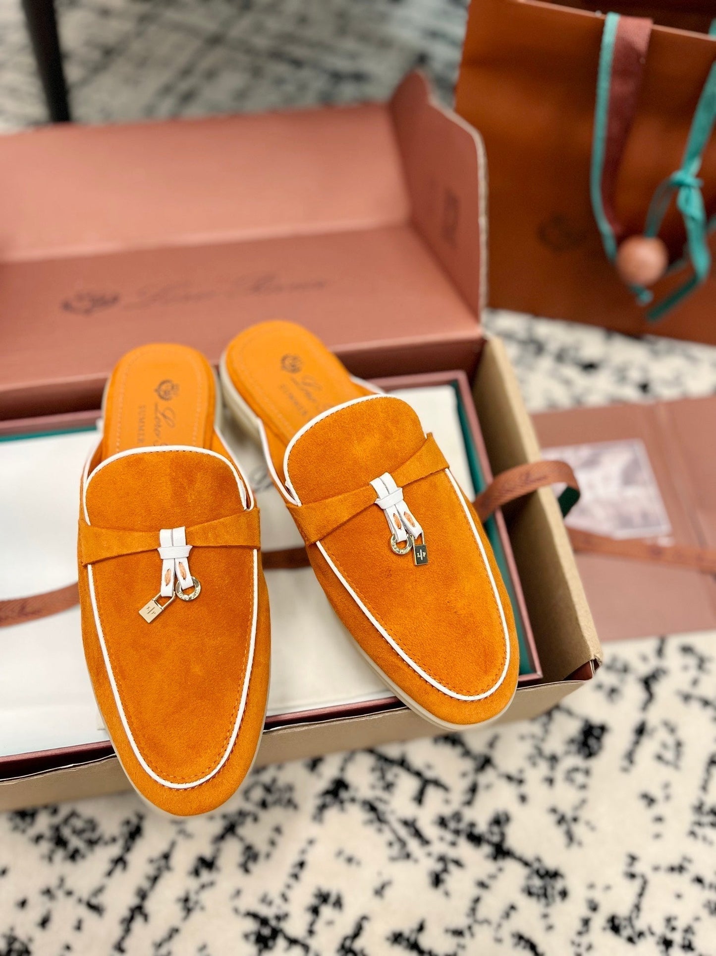 Loro Piana Carrot White Suede Charms Walk Flat Mules - 35