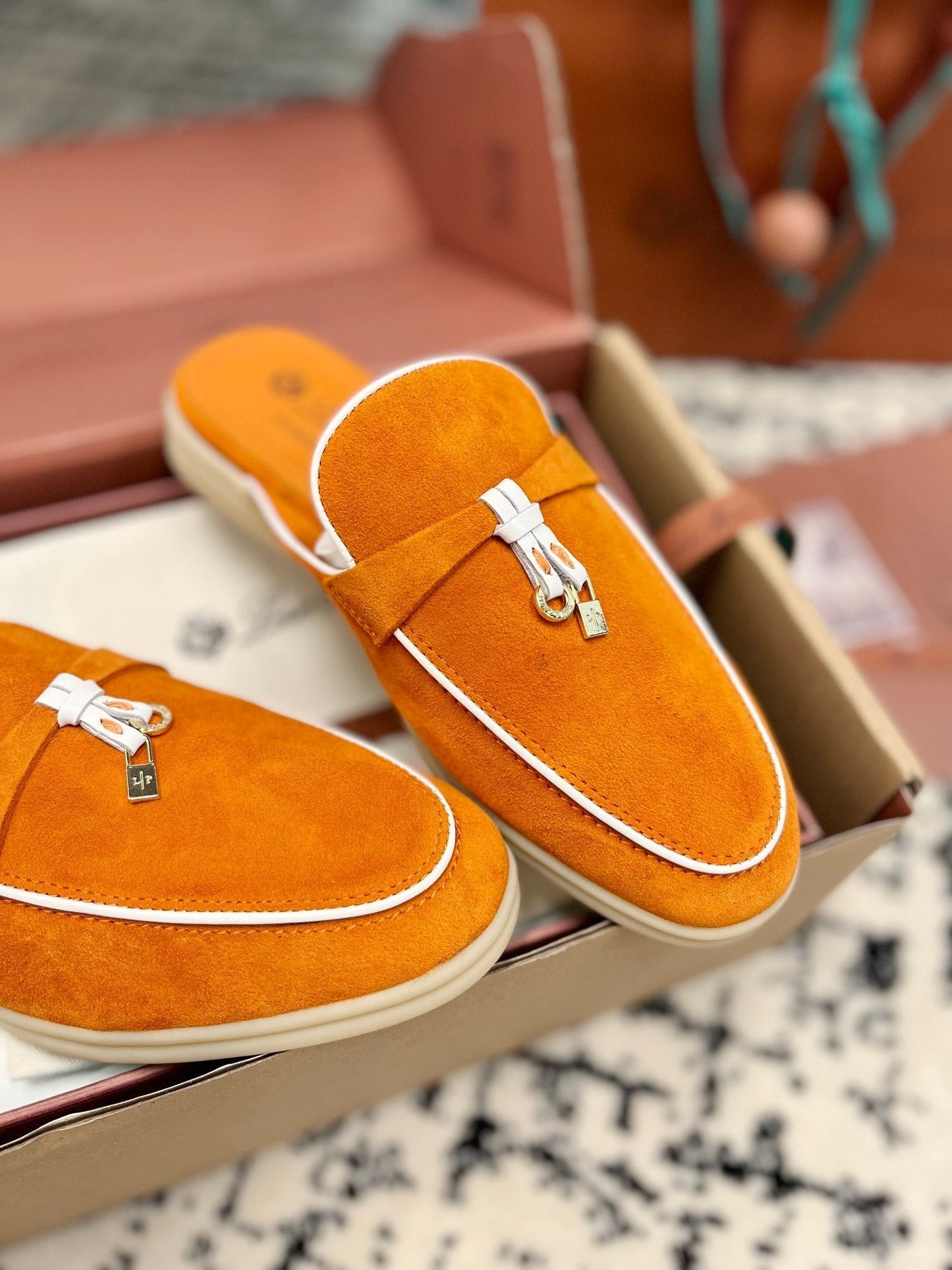 Loro Piana Carrot White Suede Charms Walk Flat Mules - 35