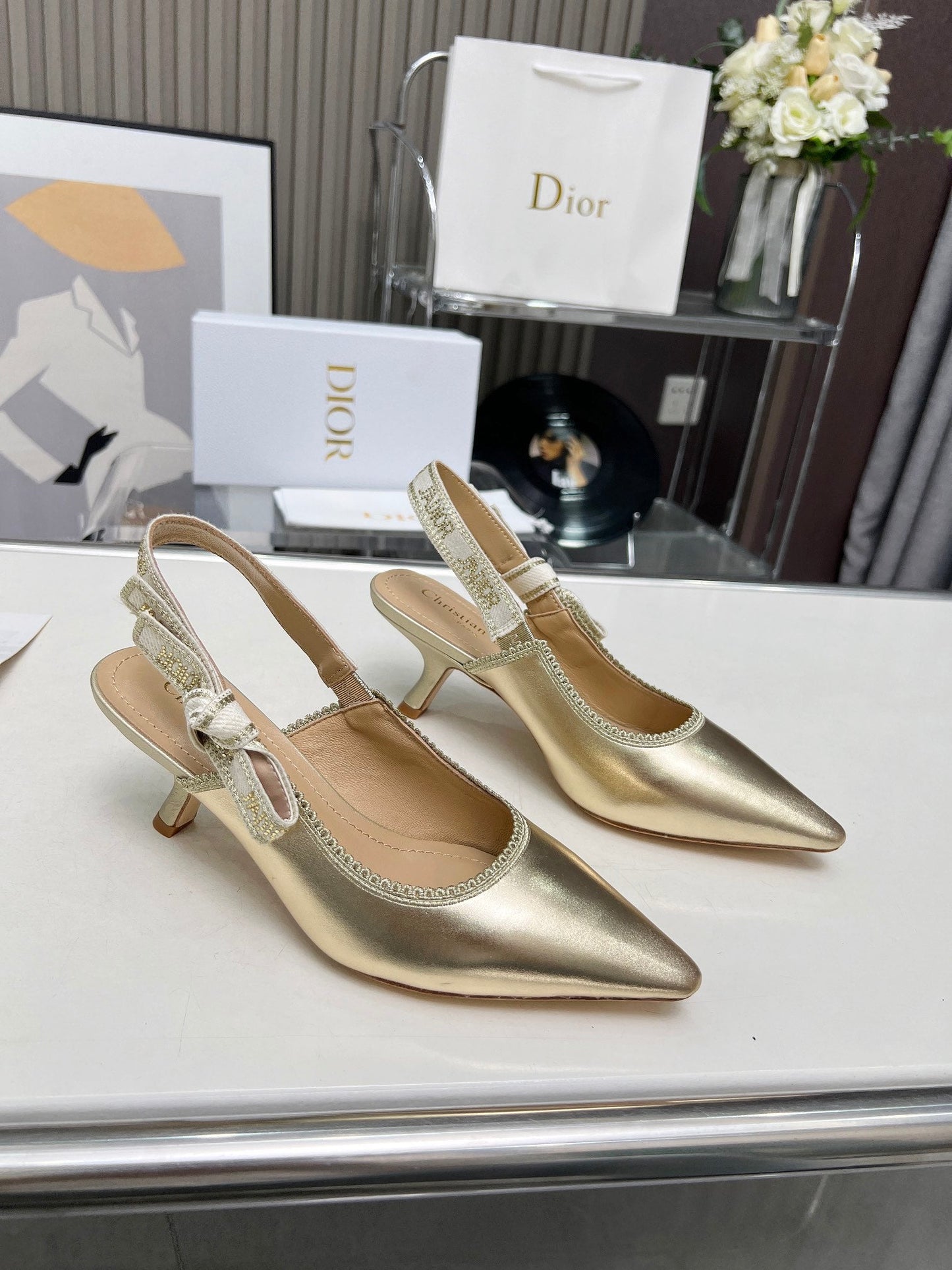 J'ADIOR SLINGBACK PUMP LIGHT GOLD CALFSKIN AND EMBROIDERED FABRIC 65 MM - 34