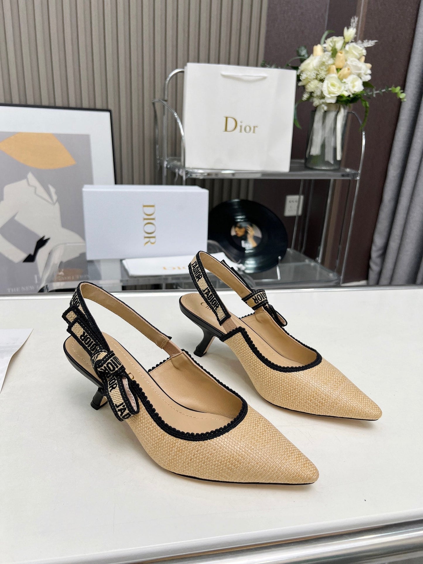 J'ADIOR SLINGBACK PUMP NATURAL RAFFIA AND BLACK EMBROIDERED COTTON 65 MM - 34