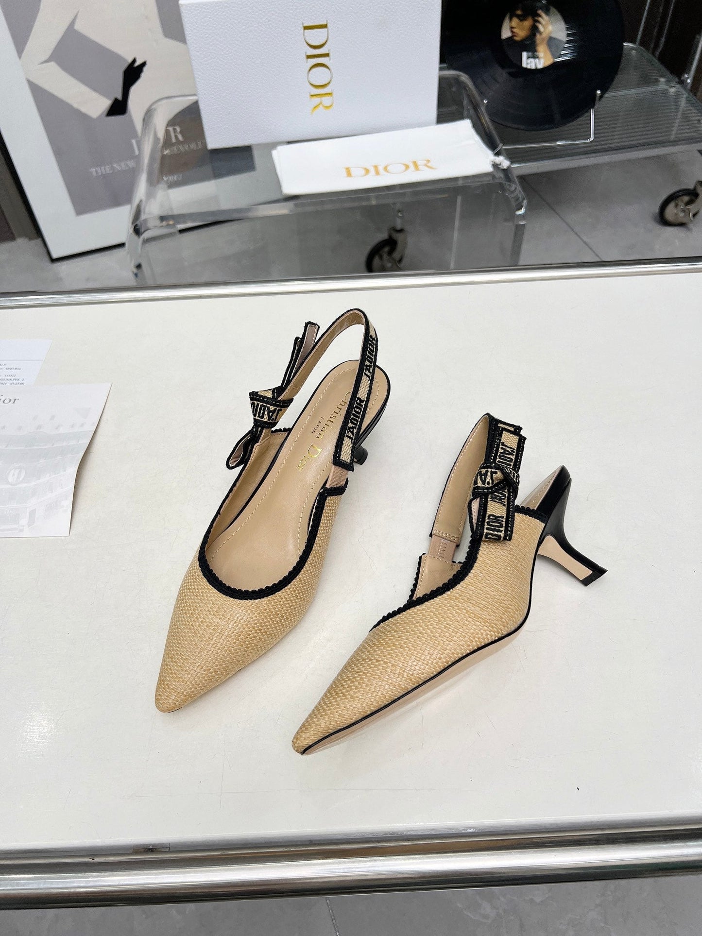 J'ADIOR SLINGBACK PUMP NATURAL RAFFIA AND BLACK EMBROIDERED COTTON 65 MM - 34