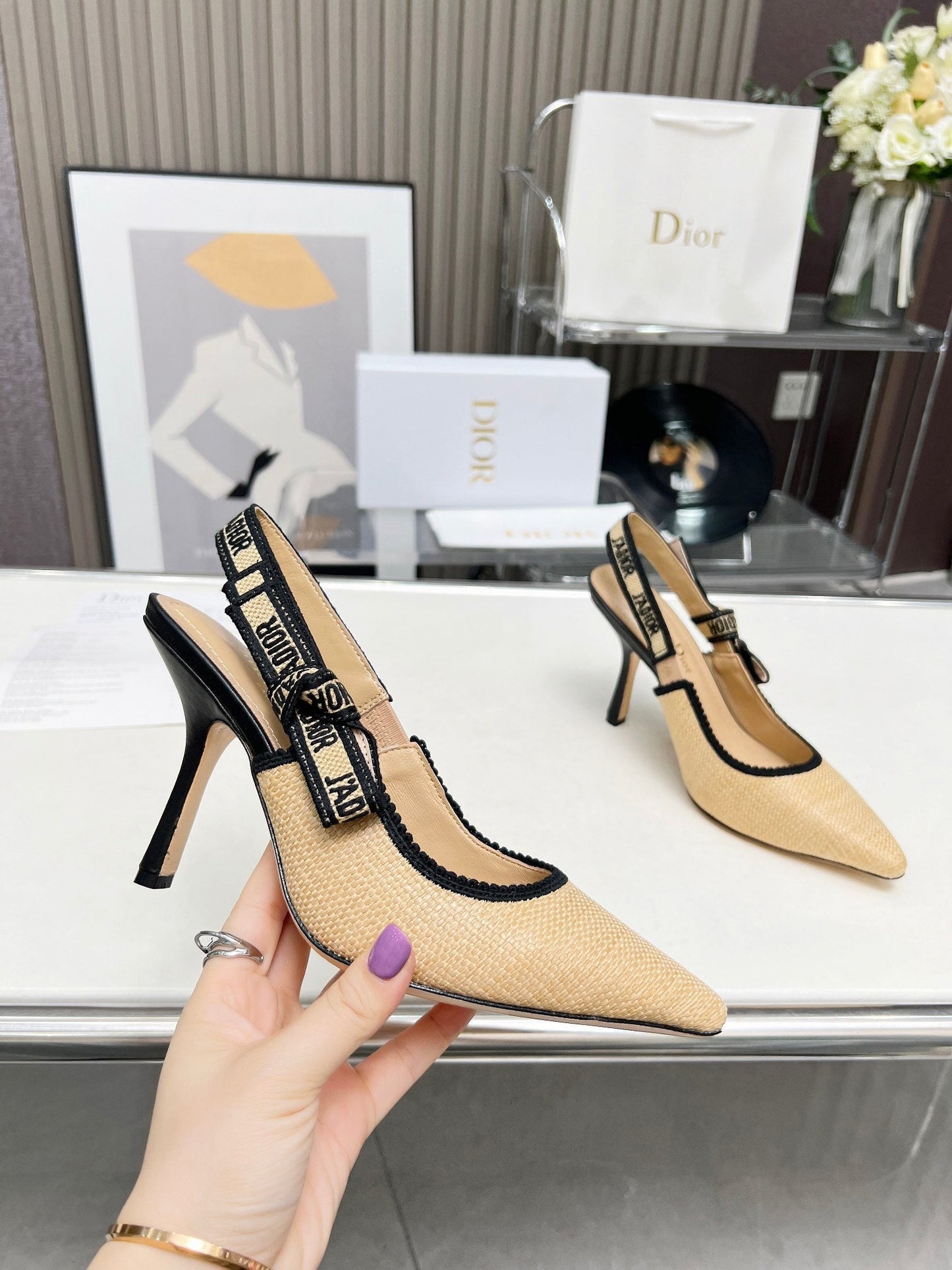 J'ADIOR SLINGBACK PUMP NATURAL RAFFIA AND BLACK EMBROIDERED COTTON 10 CM - 34