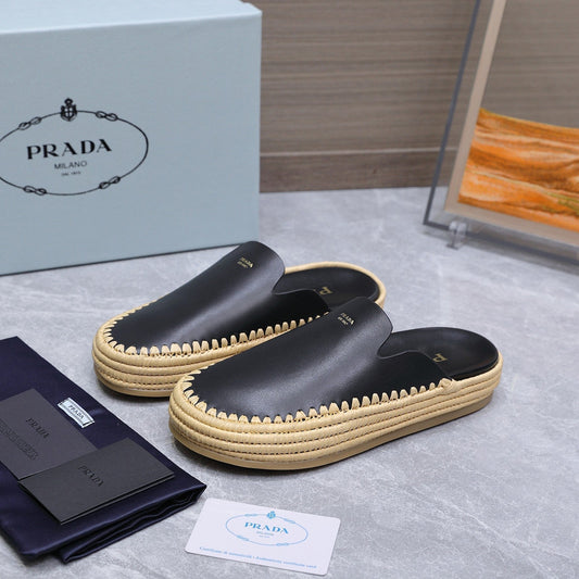 МЮЛІ-ЕСПАДРИЛЬЇ PRADA 26S З ЧОРНОЇ ТЕЛЯЧОЇ ШКІРИ