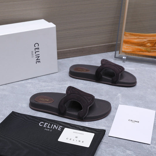 ШЛЬОПАНЦІ CELINE 26S TRIOMPHE З ТЕМНО-КОРИЧНЕВОЇ ЗАМШІ