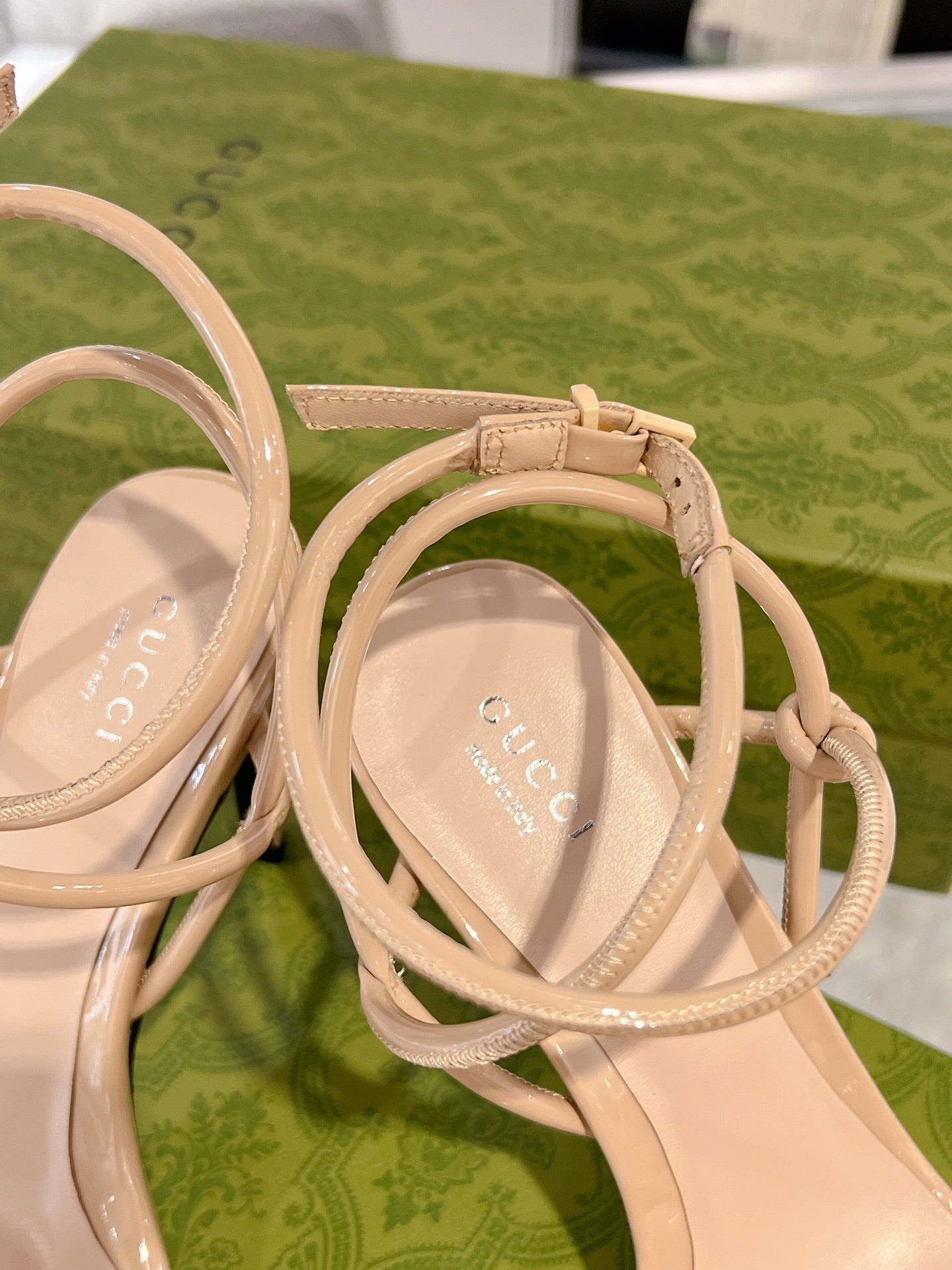 GG 105 STRAPPY SANDAL BEIGE CALFSKIN - 35